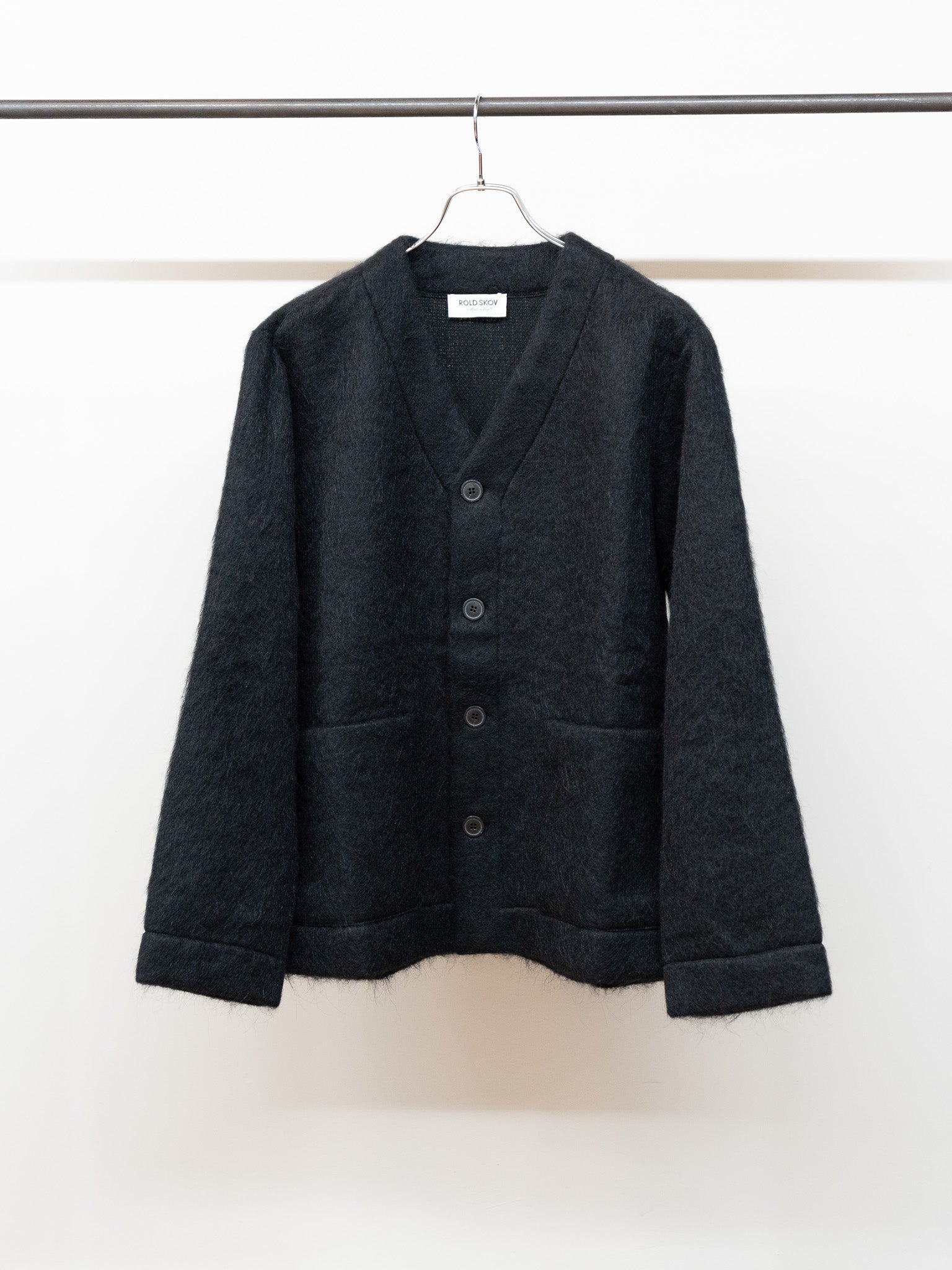 ROLD SKOV / ROYAL CARDIGAN-BLACK-｜aIbn公式通販