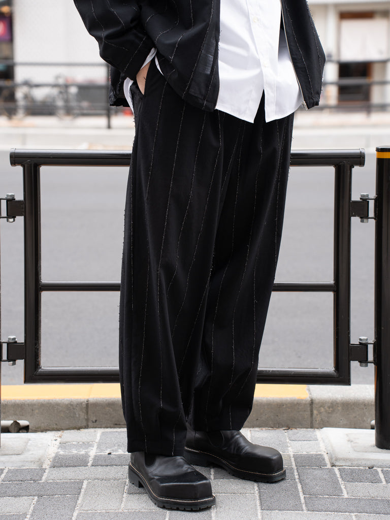 IRENISA / VOLUME PANTS  -BLACK STRIPE-