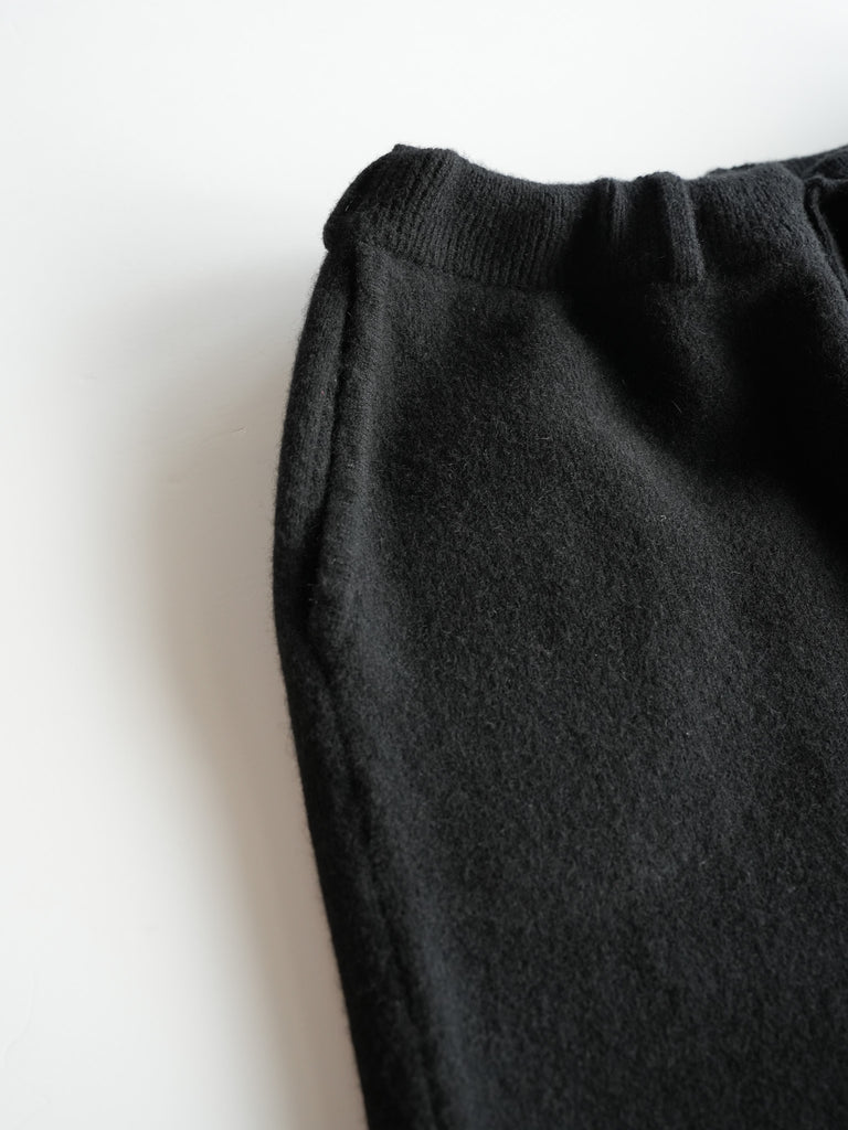 【再入荷】nonnotte (aIbn別注) /  YAK Knit Pants Extra Wide -YAKBlack × Black-
