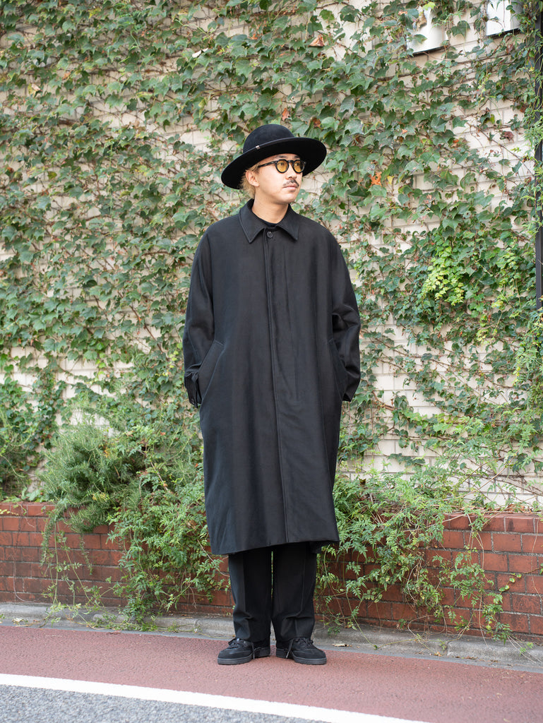 nonnotte /  High-Count Moleskin Draping Bias Sleeve Overcoat-Deep Black-