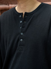 ULTERIOR / C/CASH HONEYCOMB HENLEY-NECK TOP -BLACK-