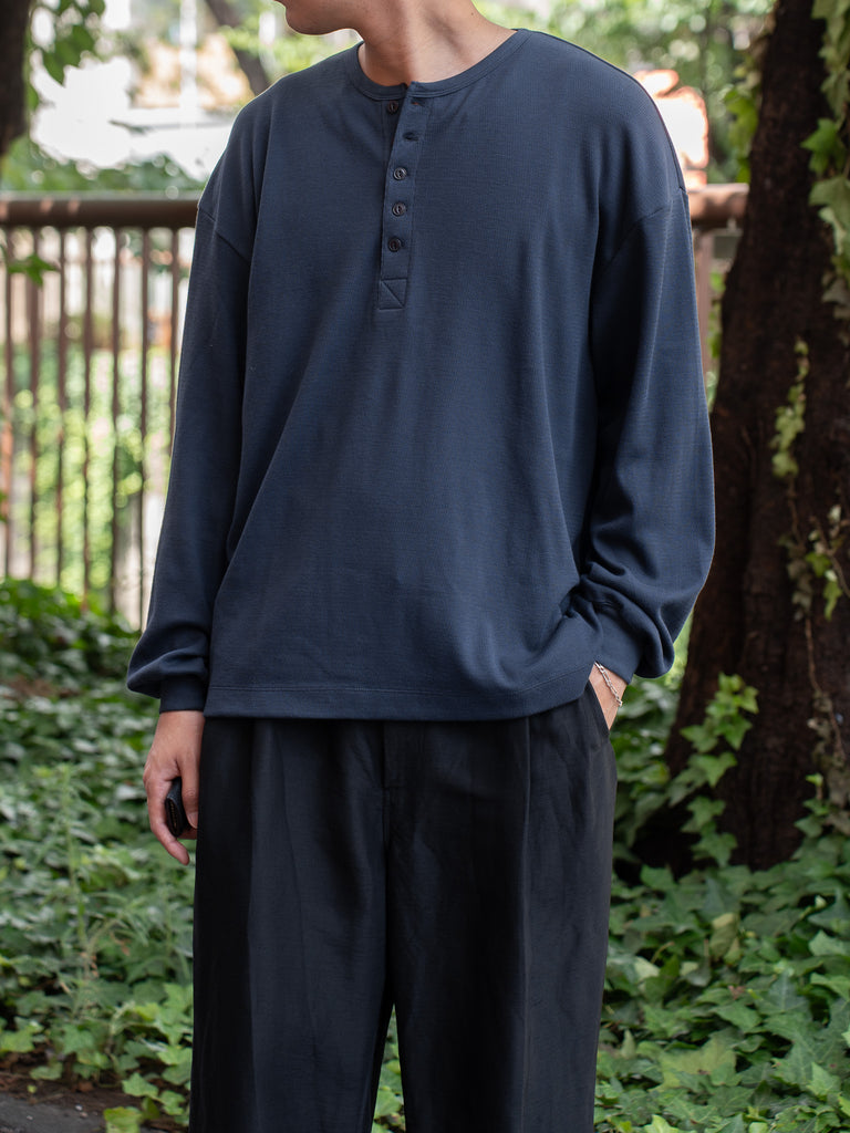 ULTERIOR / C/CASH HONEYCOMB HENLEY-NECK TOP -BLUE GREY-