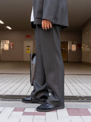 [Scheduled to arrive in mid-September] IRENISA / ONE TUCK STRAIGHT TROUSERS -SMOKE GRAY-