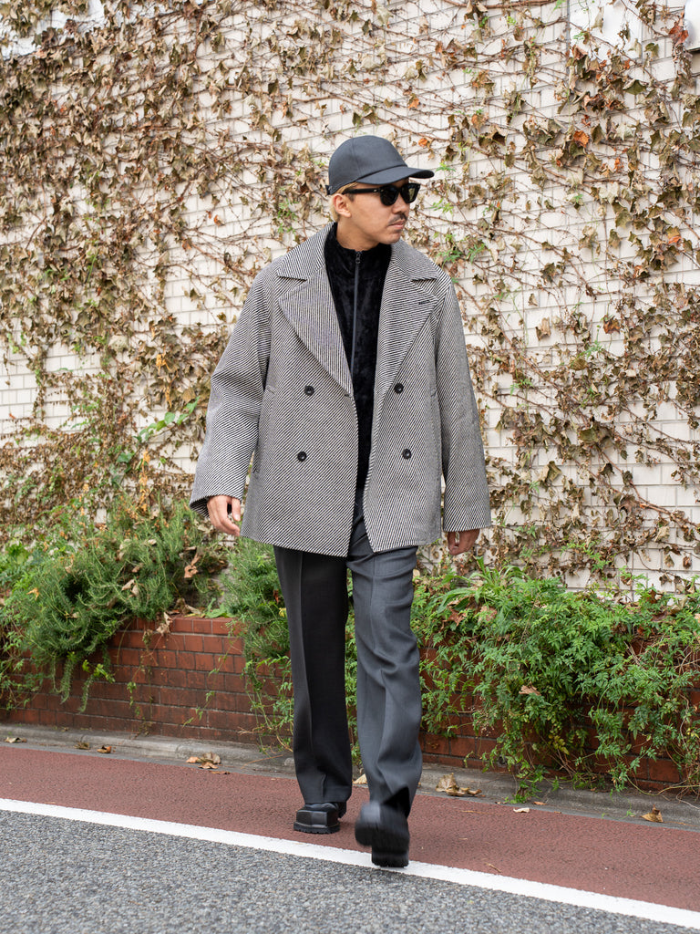 [Expected to arrive in mid-September] IRENISA / DOUBLE BREASTED SHORT COAT -BLACK MIX-