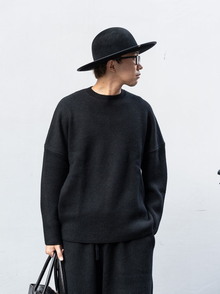 【再入荷】nonnotte /  Wool Yak Smooth Knit Draping "C/N" Pullover -Deep Black-