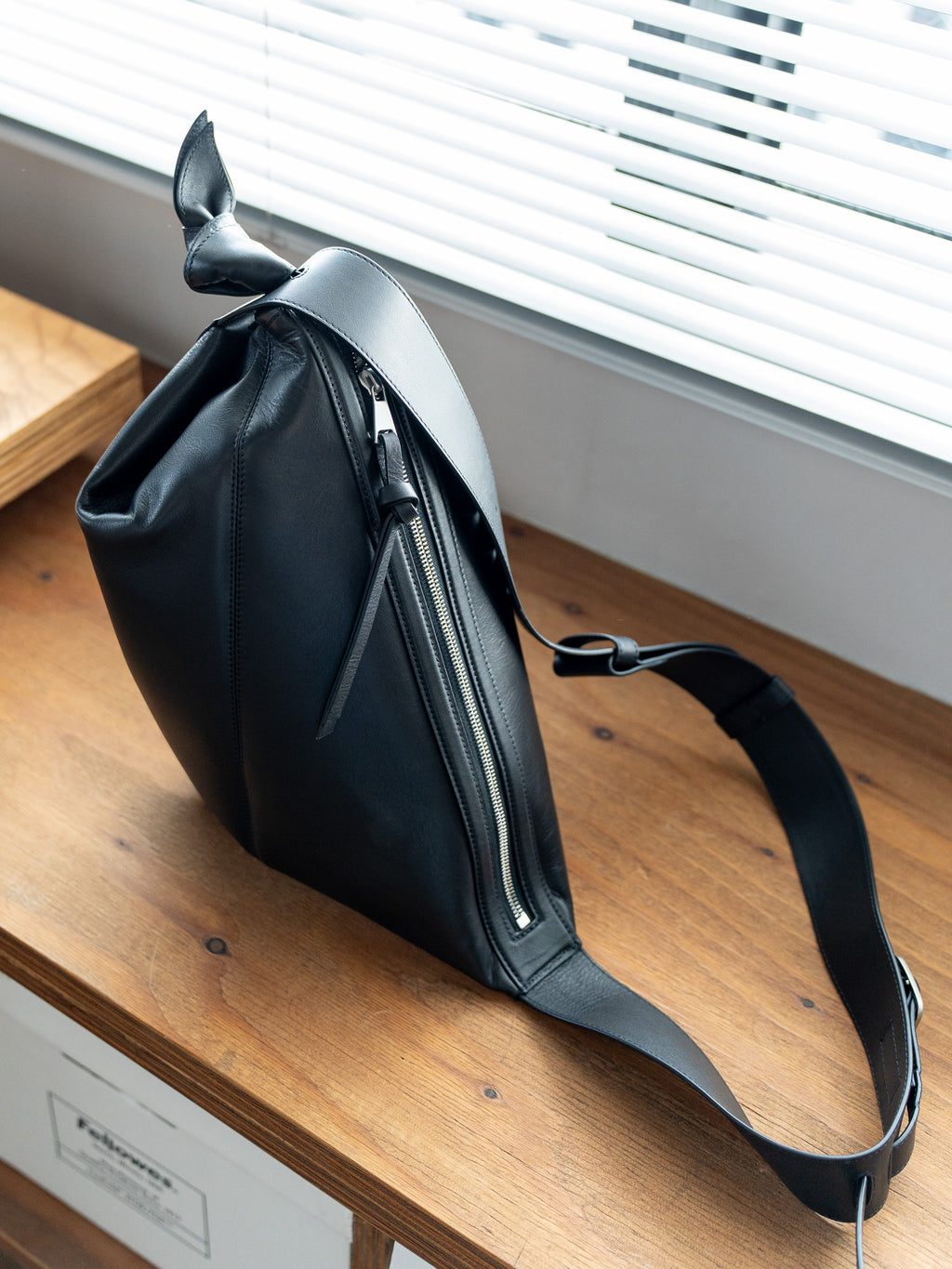 SAGAN Vienna(サガン ヴィエンナ) / FUROSHIKI CROSSBODY BAG soft cow
