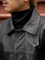 [Scheduled to arrive in September] CCU / MAC COAT-COW BLACK-