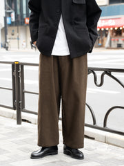 THE DAY /  MOLESKIN PLEATED TROUSERS -BROWN-