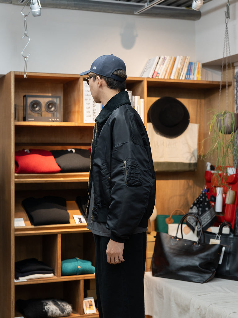 refomed / Castro JAMPER -BLACK-