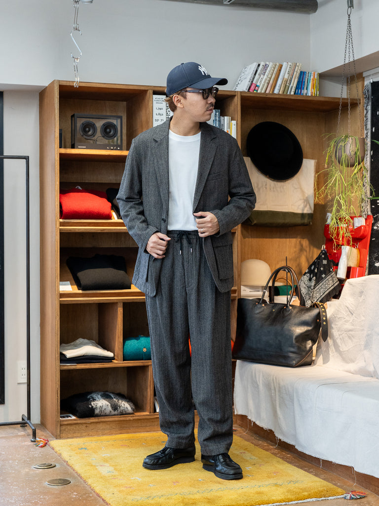 TOHNAI / DOBBY STRIPE RELAXED TROUSER -STRIPE-