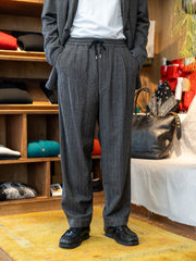 TOHNAI / DOBBY STRIPE RELAXED TROUSER -STRIPE-