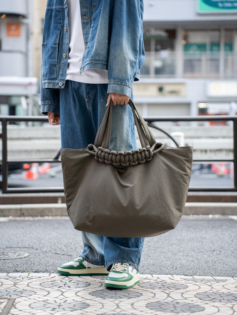 SAGAN Vienna(サガン ヴィエンナ) / PAZAR TOTE XL WASHED OLIVE NYLON