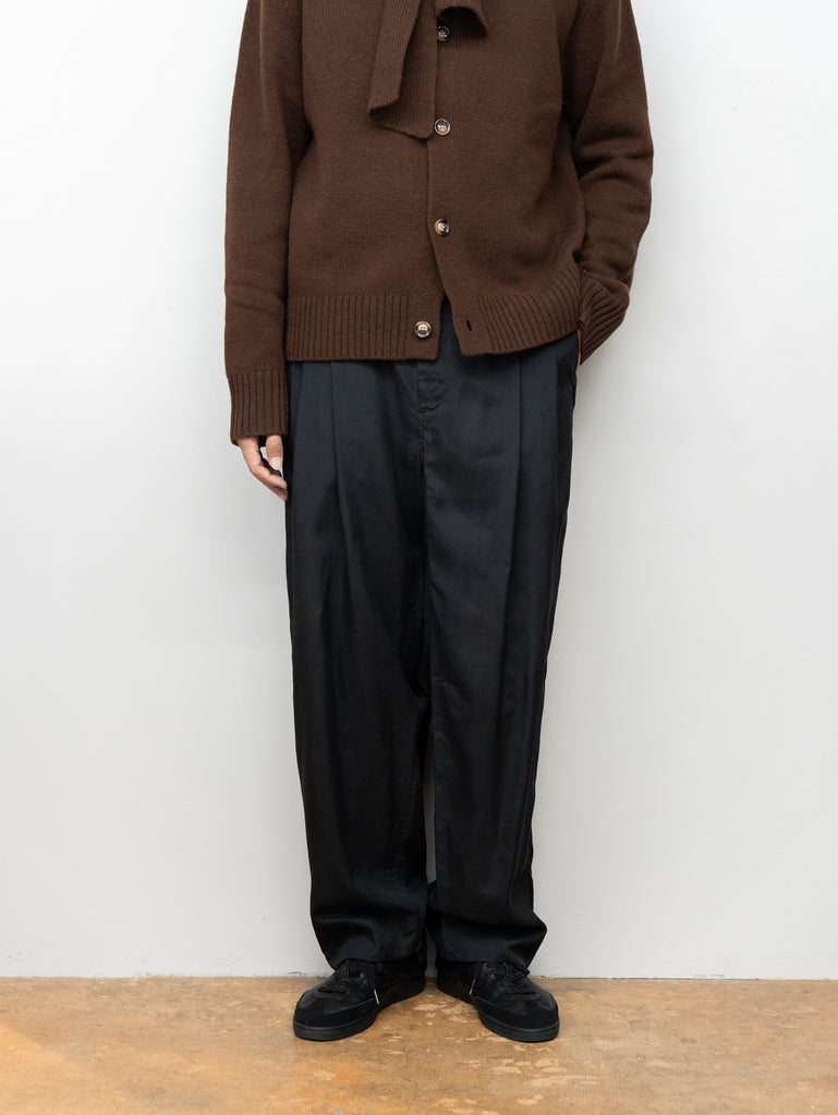 TOHNAI / 細 MOLESKIN 寬褶長褲-黑色-