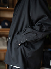 TOHNAI / DRY WOOL POPLIN SHIRT JACKET -BLACK-