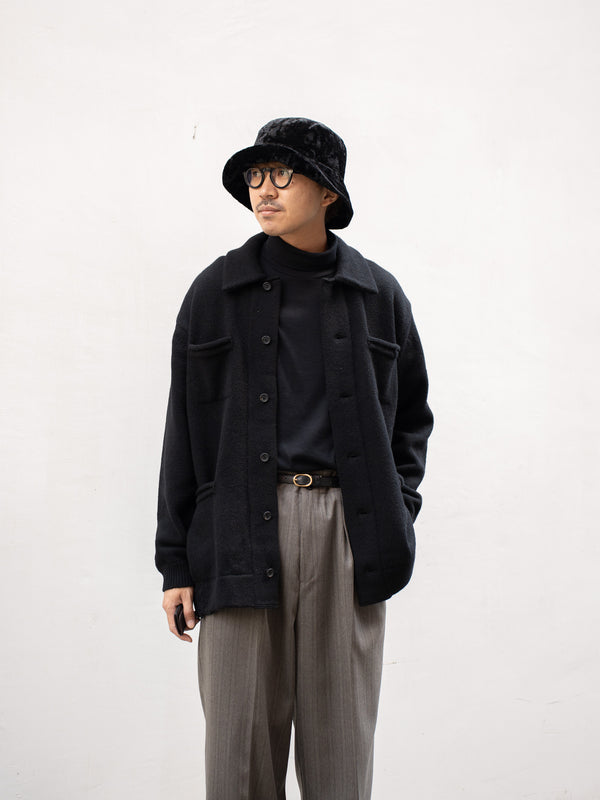 TOHNAI / CHUNKY WOOL CASHMERE KNIT CARDIGAN -BLACK-