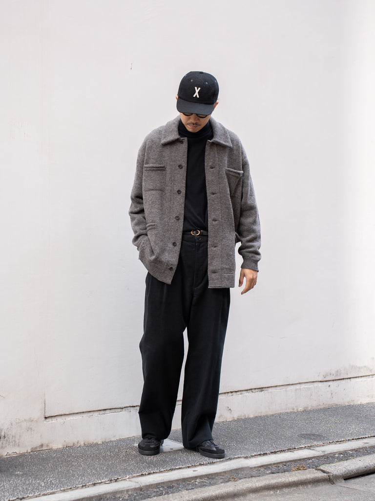 TOHNAI / 粗羊毛羊絨圓領針織衫-象牙色-