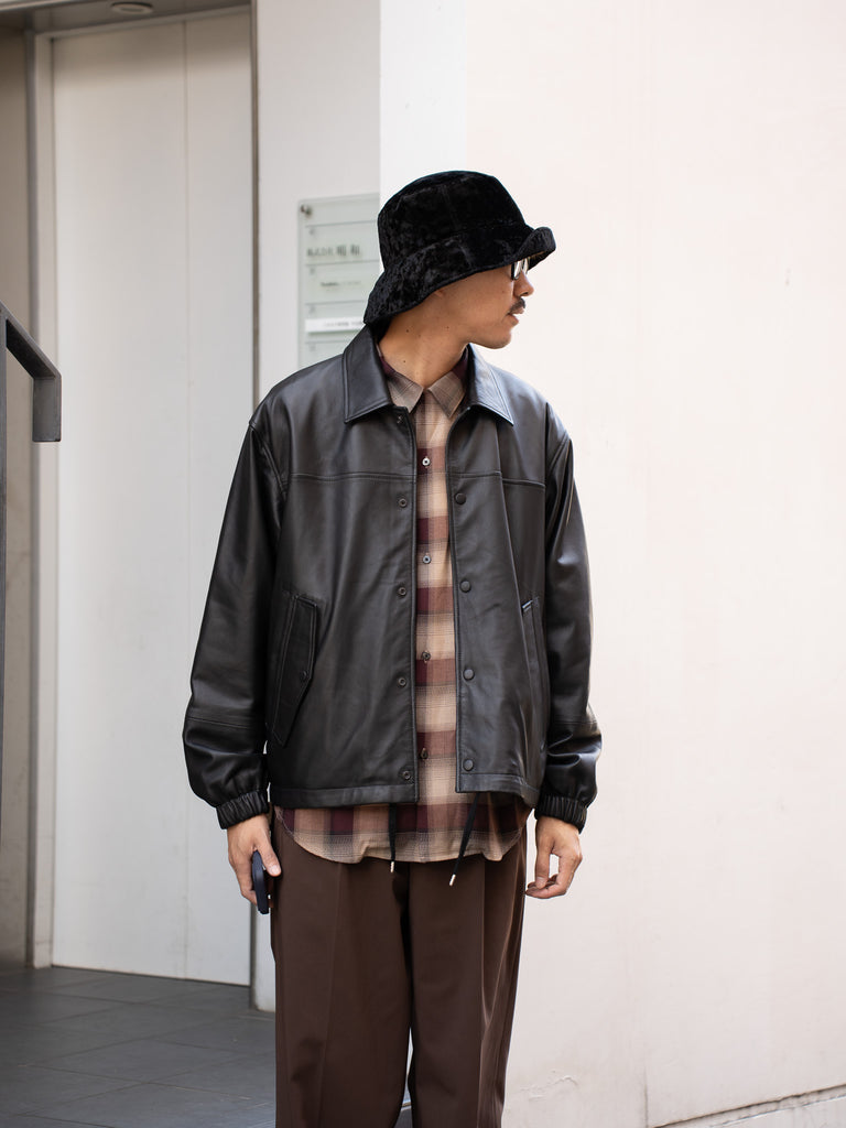 【預計12月中旬到貨】CCU/皮革BLOUSON-BLACK-