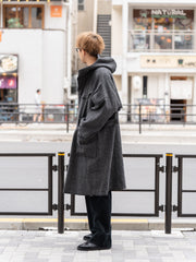 TOHNAI /  WOOL HERRINGBONE PARKA COAT -CHACOAL-