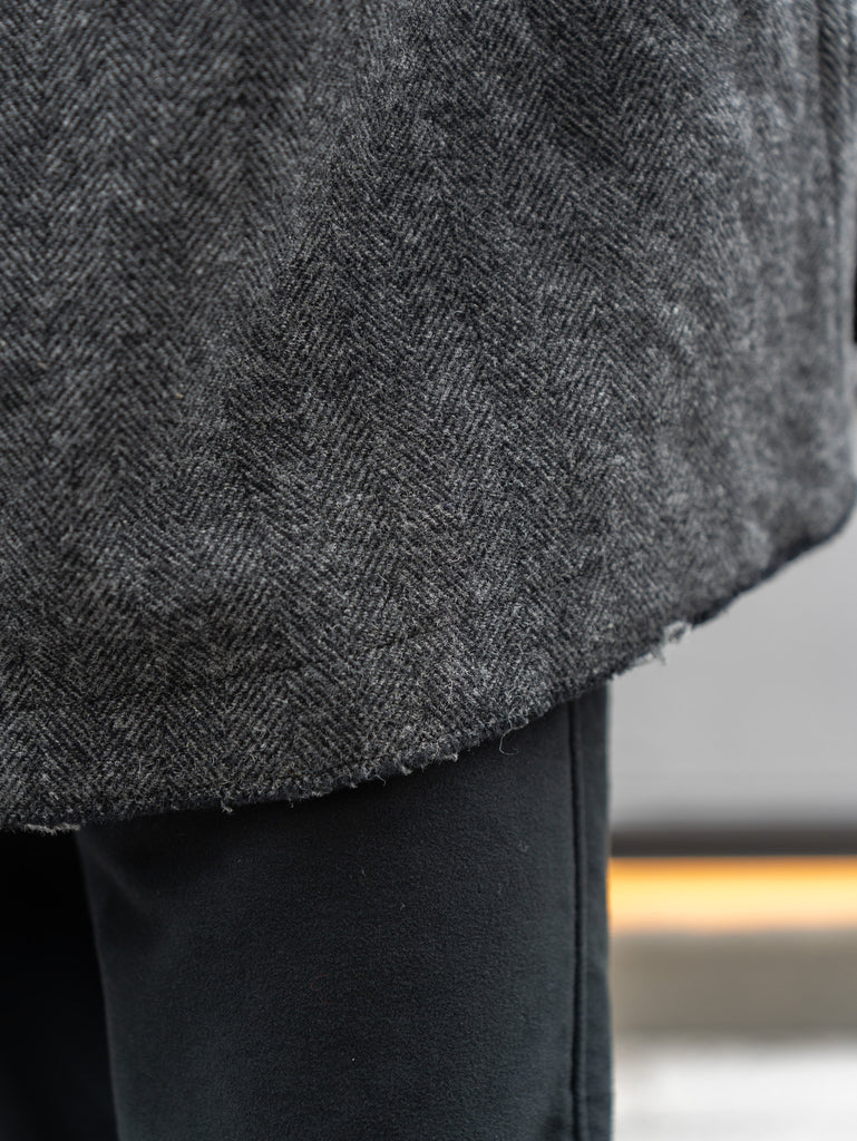 TOHNAI /  WOOL HERRINGBONE PARKA COAT -CHACOAL-
