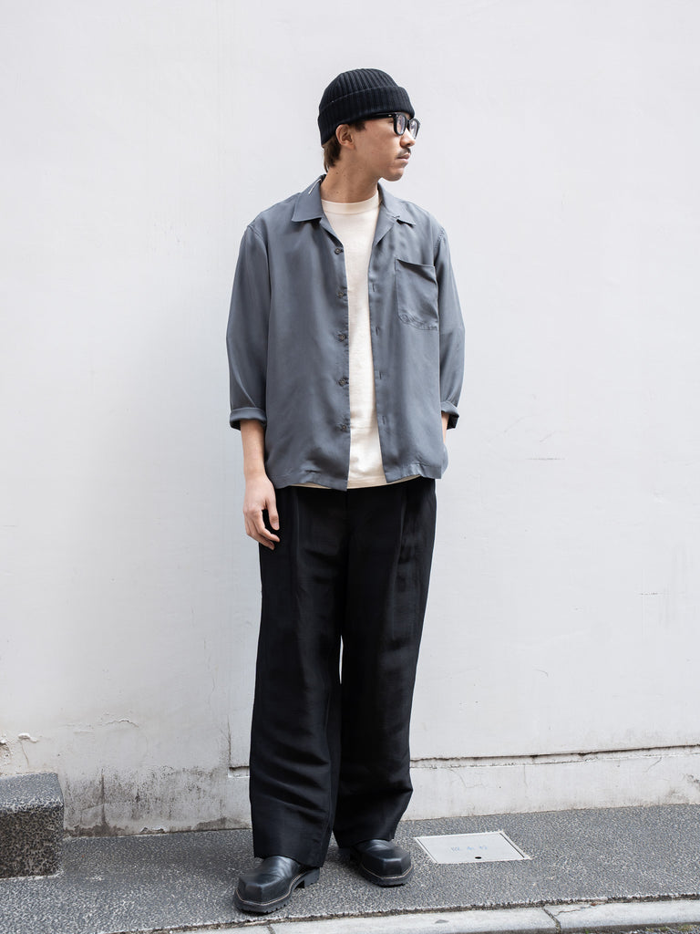 TOHNAI / RELAXED PLEAT TROUSER -OLIVE-