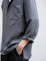 TOHNAI / WASHED SILK OPEN COLLAR SHIRT -CHARCOAL-