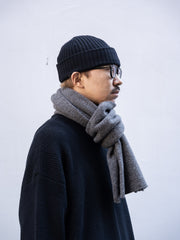 TOHNAI / CHUNKY WOOL SCARF -GRAY-