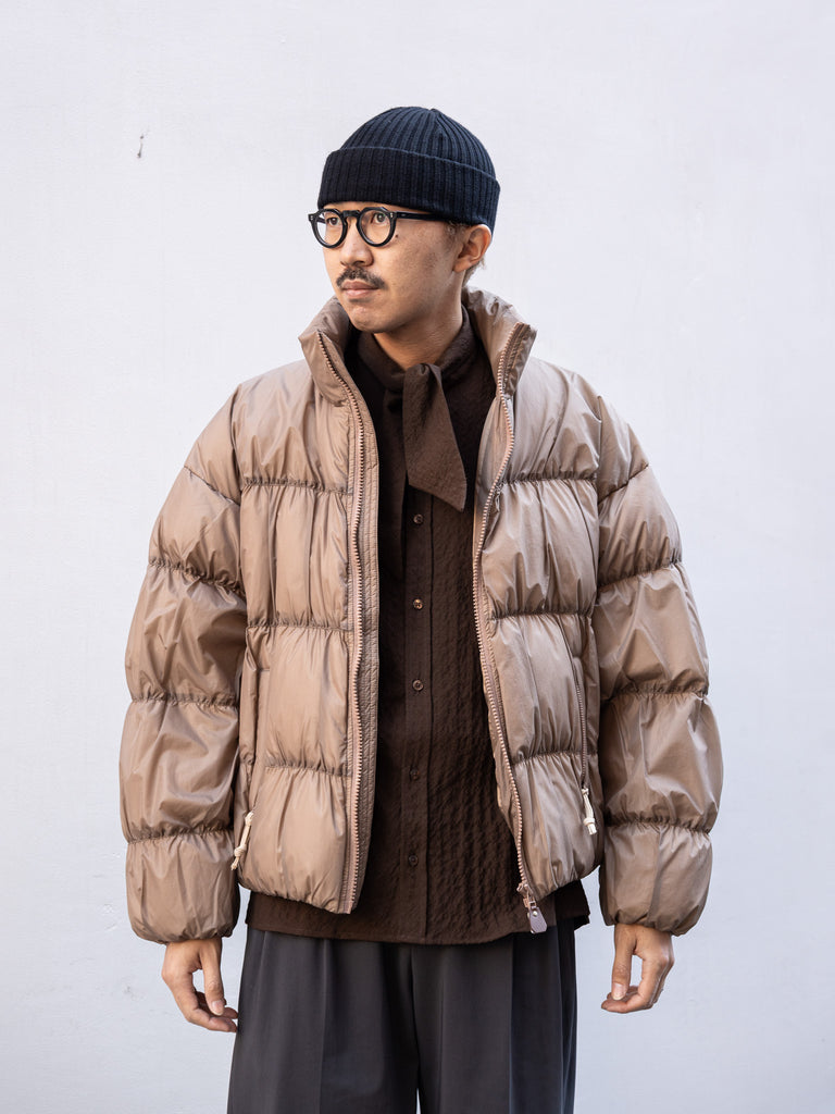 【再入荷】refomed / MANUAL DOWN JACKET -GREIGE-