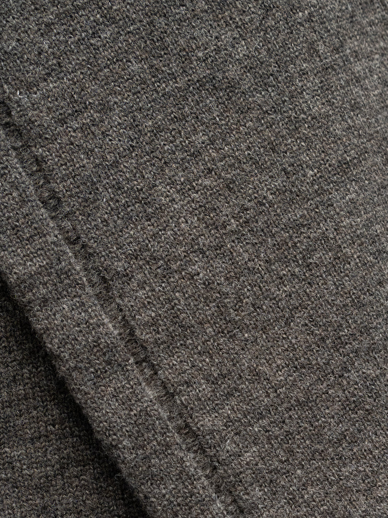 TOHNAI / CHUNKY WOOL SCARF -GRAY-