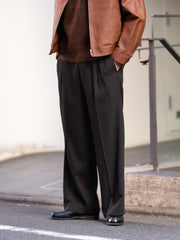 IRENISA / TWO TUCKS WIDE TROUSERS -DARK BROWN-