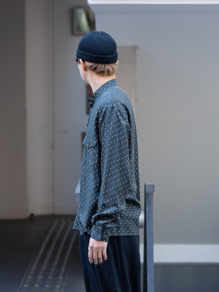 TOHNAI / BRUSHED SILK TWILL BAND COLLAR SHIRT -DOT-