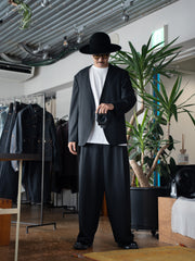 [Expected to arrive at the end of August] nonnotte / Draping Crotch Box Pleats Trousers-Deep Black-