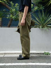 TOHNAI /  RELAXED PLEAT TROUSER -OLIVE-