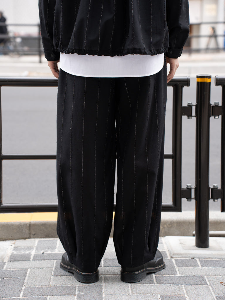 IRENISA / VOLUME PANTS  -BLACK STRIPE-