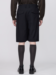 IRENISA / TWO TUCKS WIDE SHORTS -BLACK-