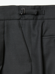 [Scheduled to arrive in mid-September] IRENISA / ONE TUCK STRAIGHT TROUSERS -SMOKE GRAY-